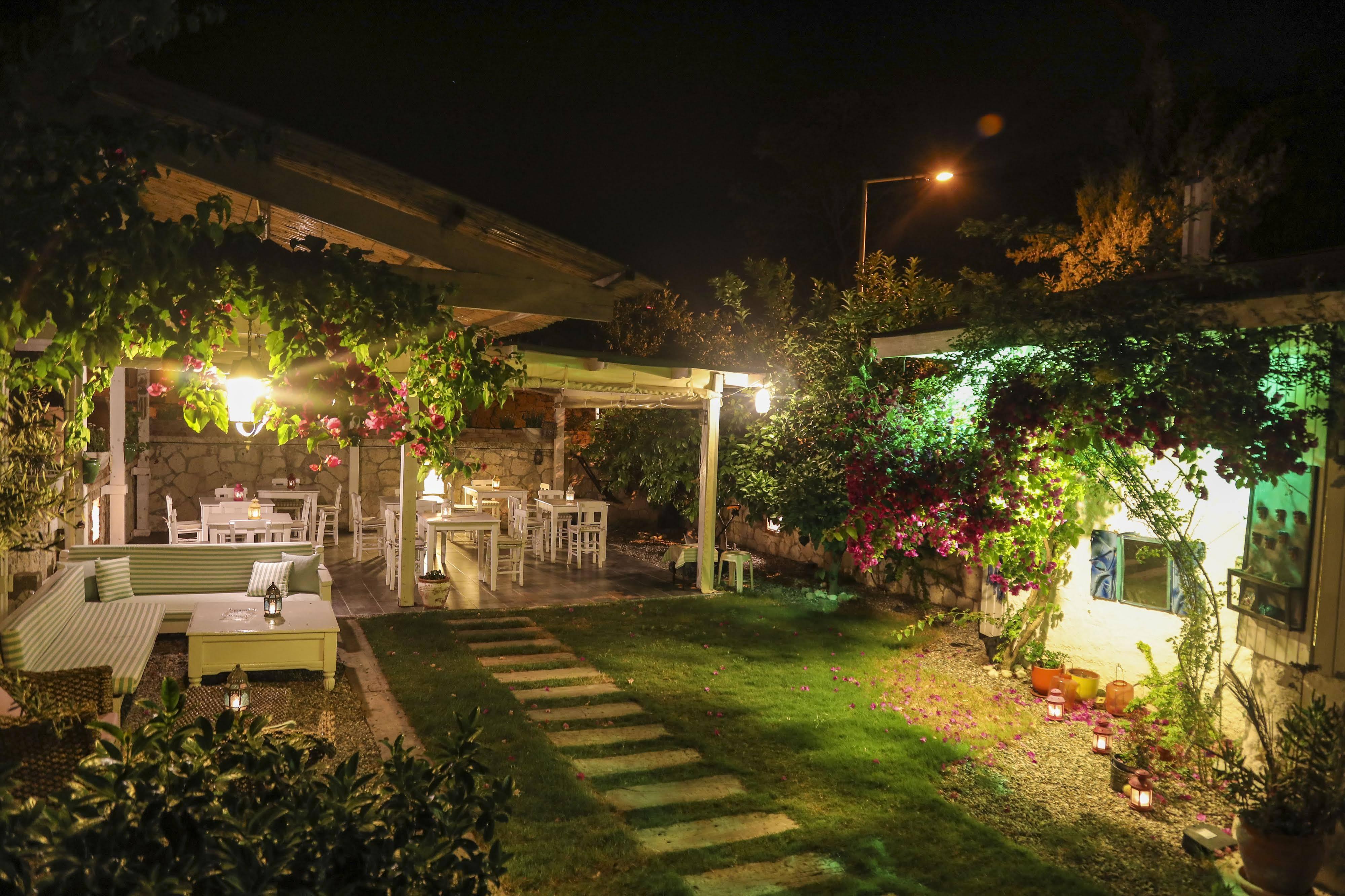Sari Gelin Alacati Hotel Eksteriør bilde
