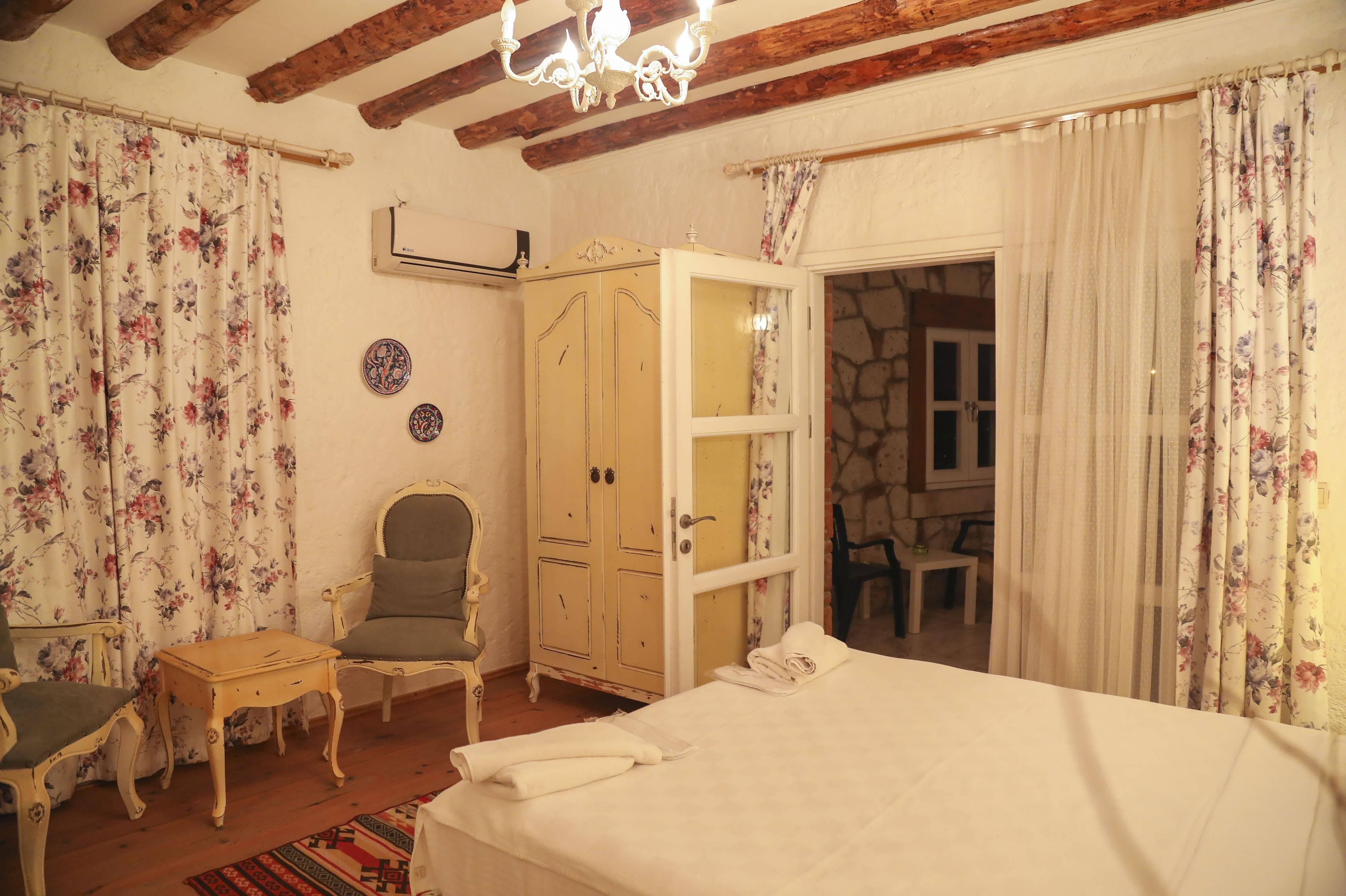 Sari Gelin Alacati Hotel Eksteriør bilde