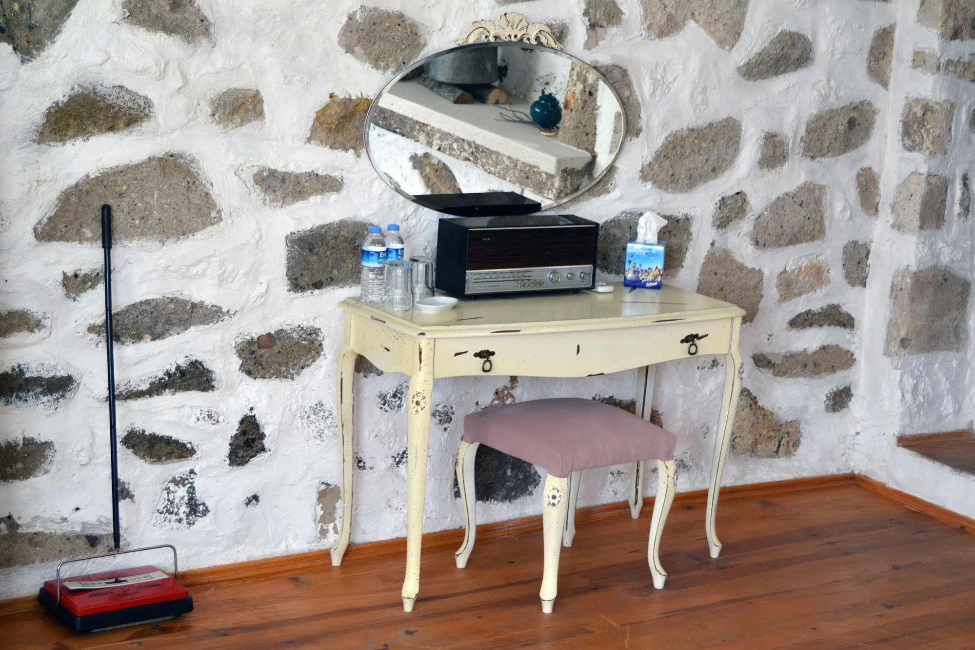 Sari Gelin Alacati Hotel Eksteriør bilde
