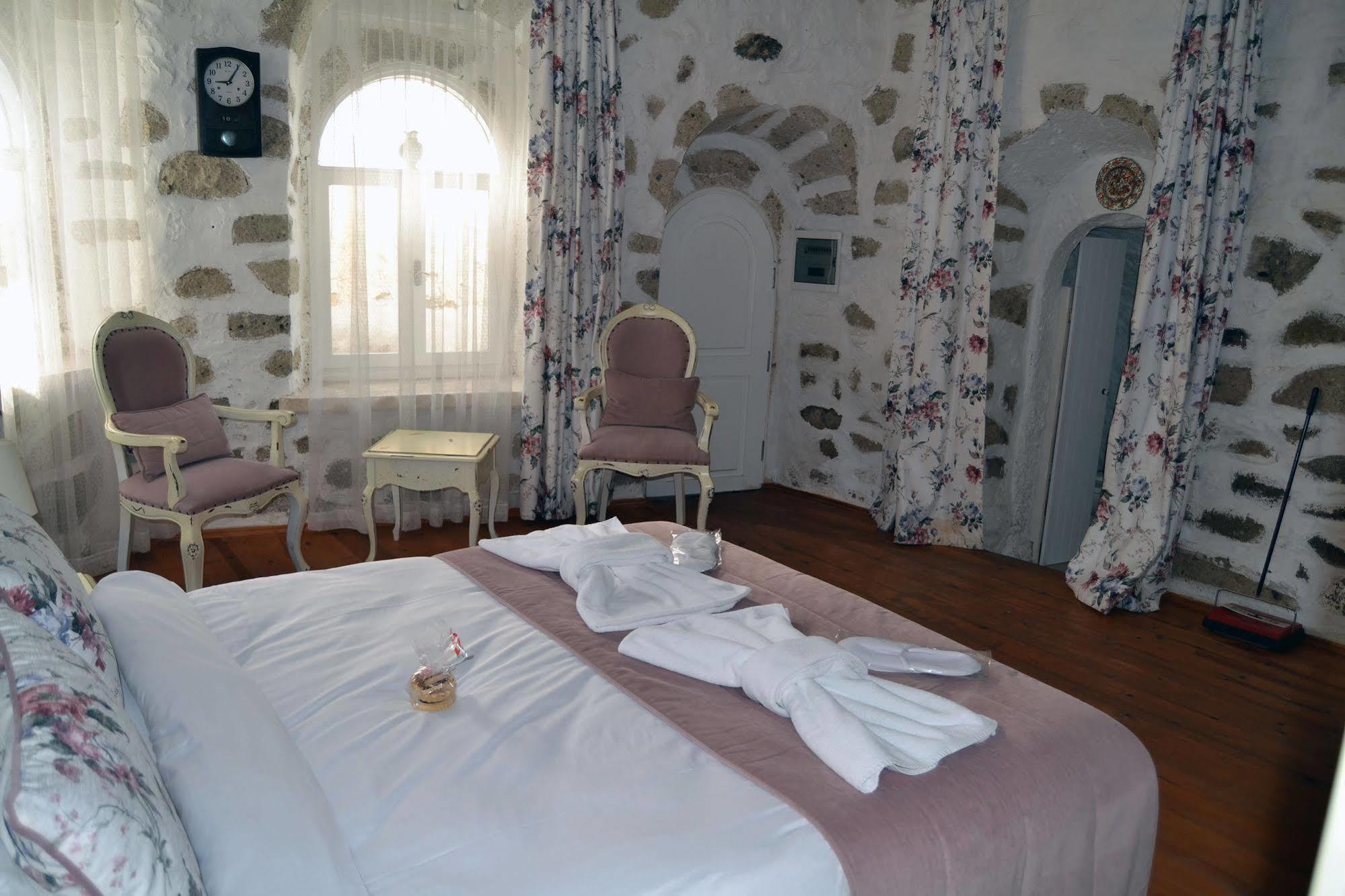 Sari Gelin Alacati Hotel Eksteriør bilde