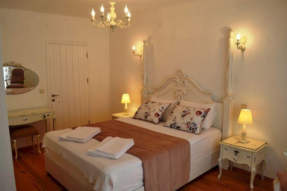Sari Gelin Alacati Hotel Eksteriør bilde