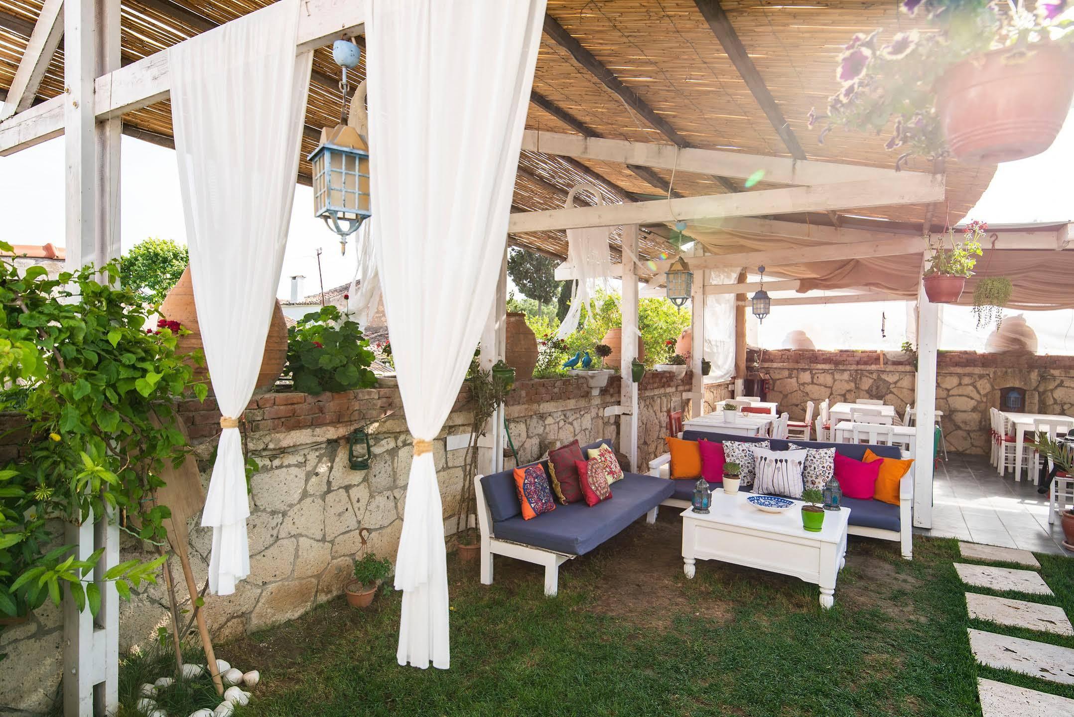 Sari Gelin Alacati Hotel Eksteriør bilde
